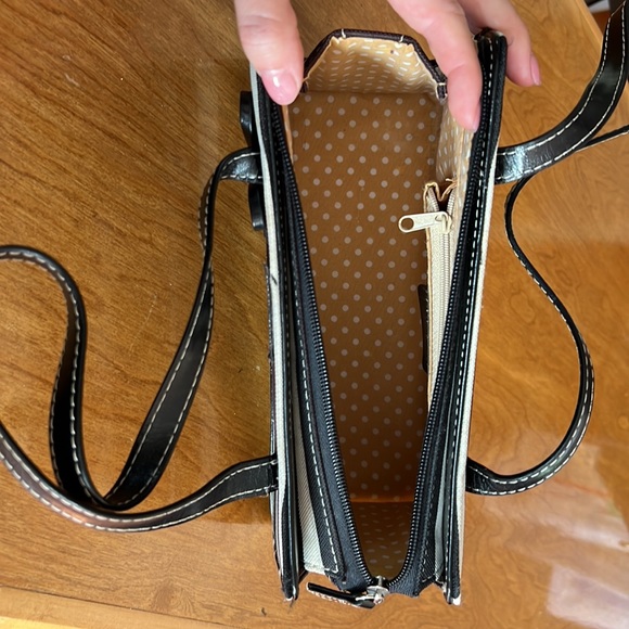 Handbag - Picture 3 of 10